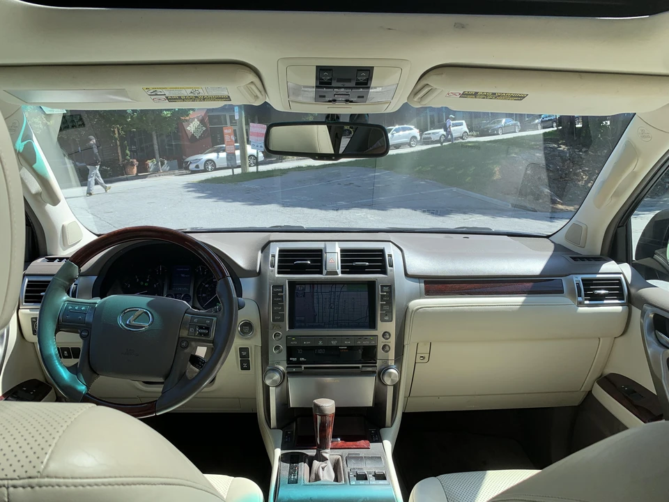 2011 Lexus GX 2nd Gen - Image 22 of 31