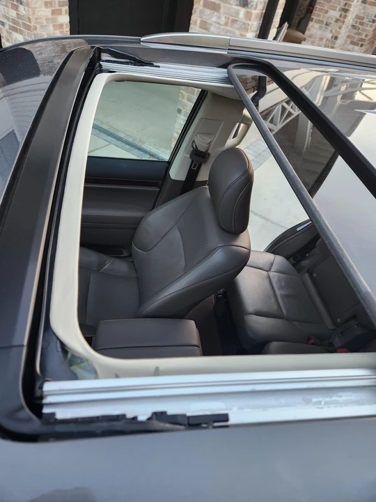 2011 Lexus GX 2nd Gen - Image 16 of 31