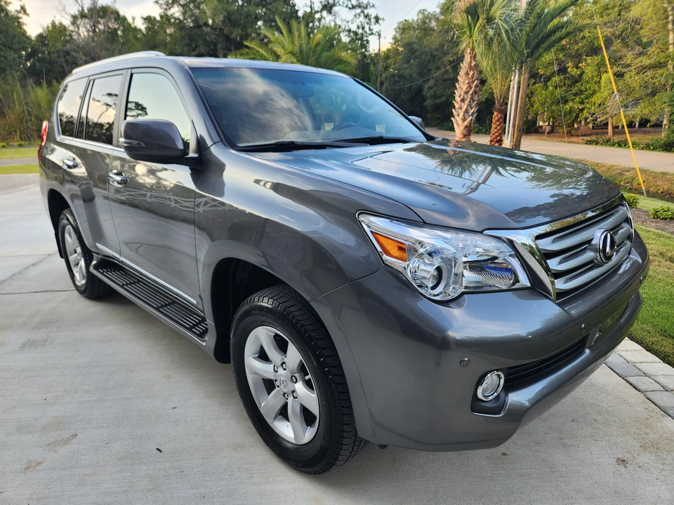 2011 Lexus GX 2nd Gen - Image 10 of 31