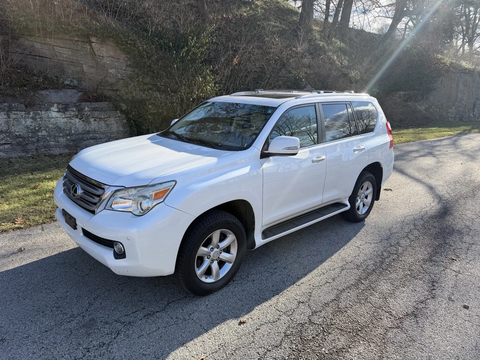 2011 Lexus GX 2nd Gen - Image 2 of 21