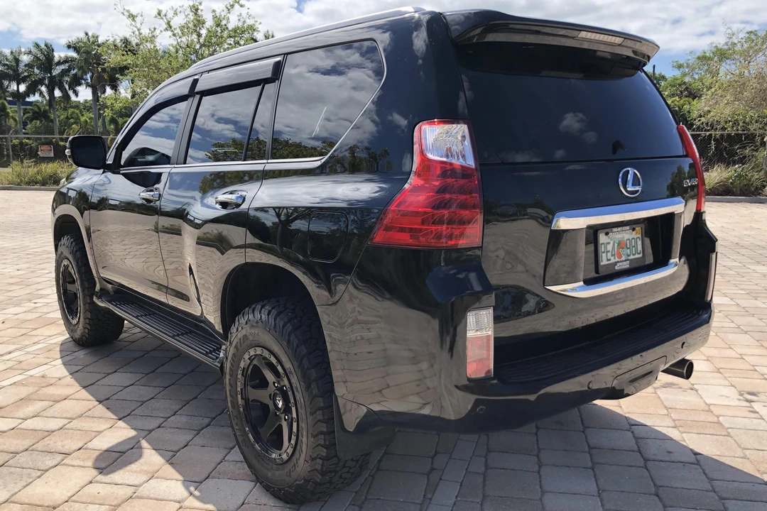 2011 Lexus GX 2nd Gen - Image 4 of 31