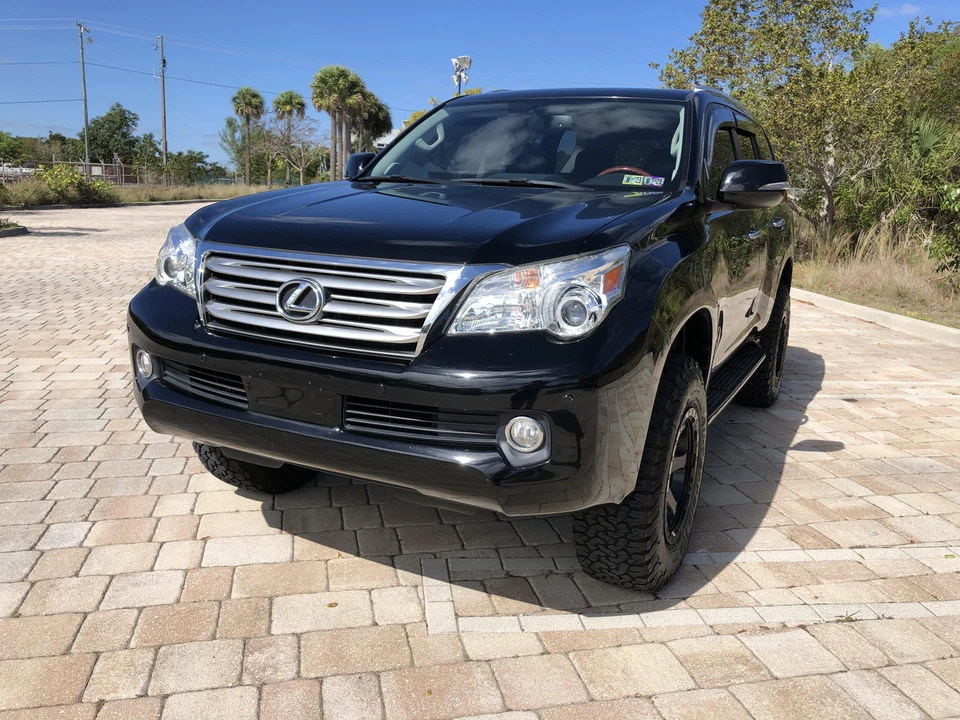 2011 Lexus GX 2nd Gen - Image 9 of 31