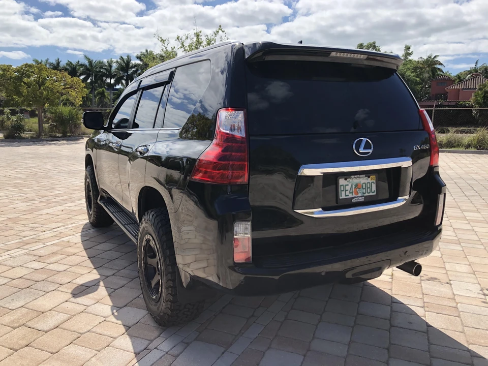 2011 Lexus GX 2nd Gen - Image 18 of 31