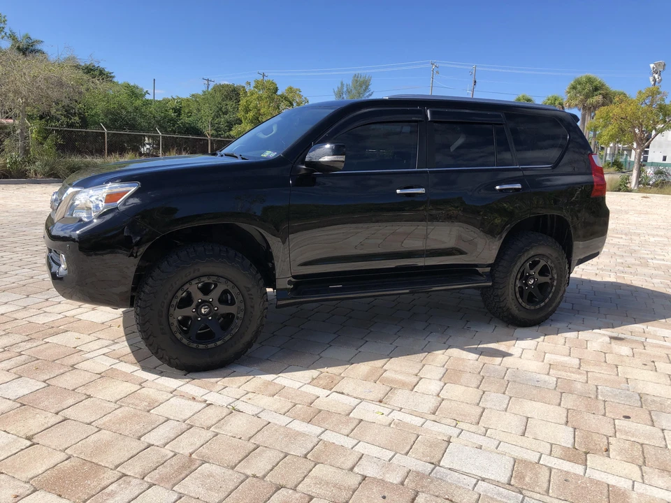 2011 Lexus GX 2nd Gen - Image 15 of 31