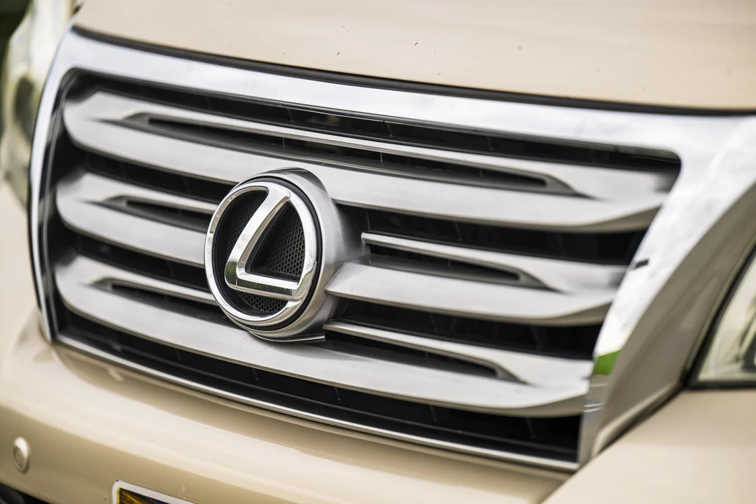 2011 Lexus GX 2nd Gen - Image 15 of 30