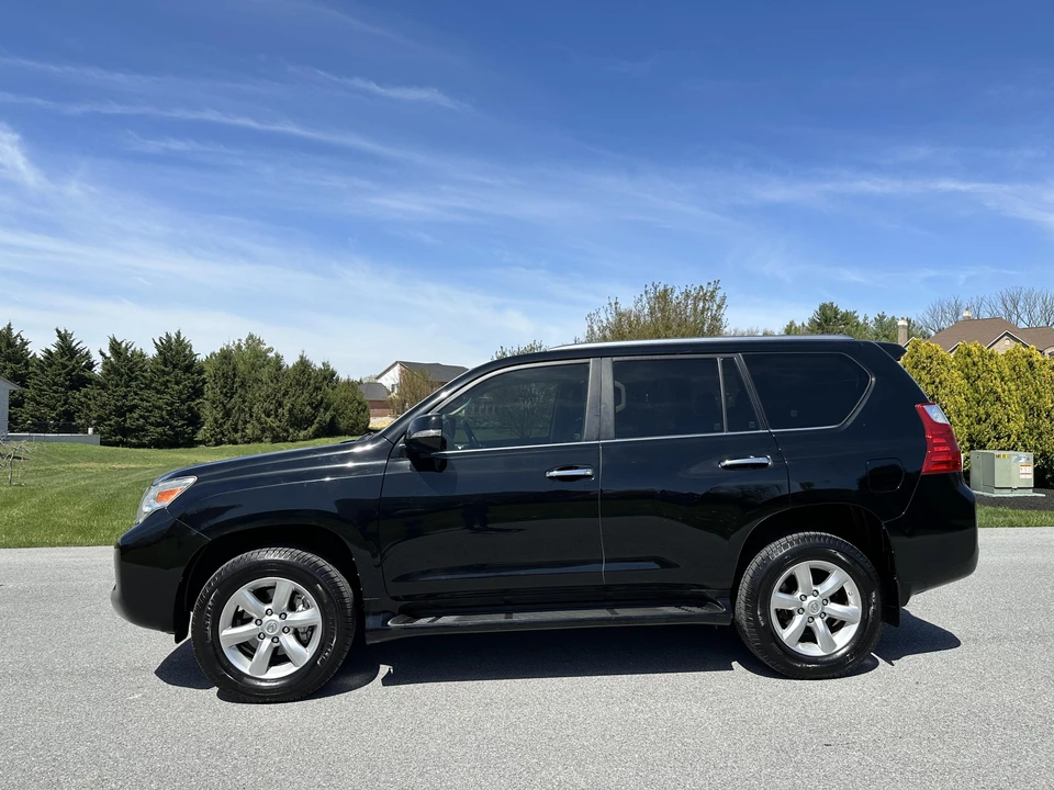 2011 Lexus GX 2nd Gen - Image 11 of 31