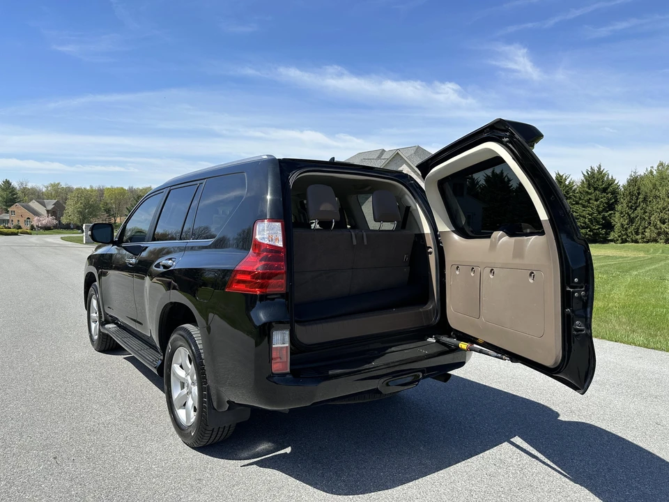 2011 Lexus GX 2nd Gen - Image 13 of 31