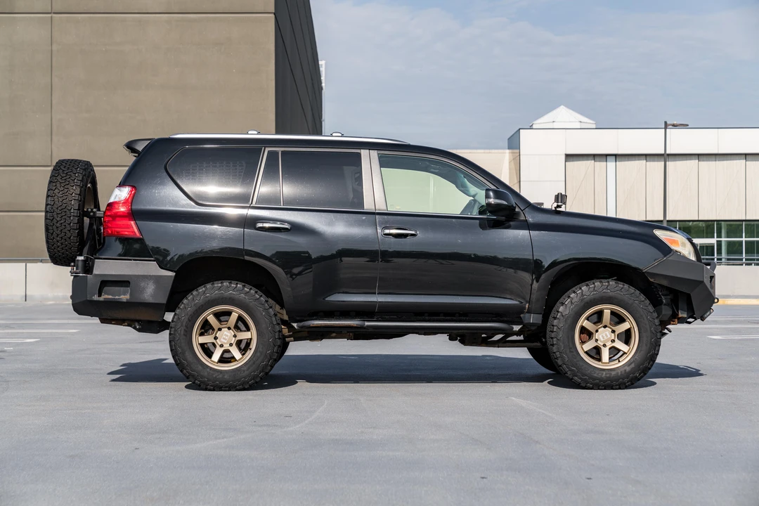2011 Lexus GX 2nd Gen - Image 3 of 31