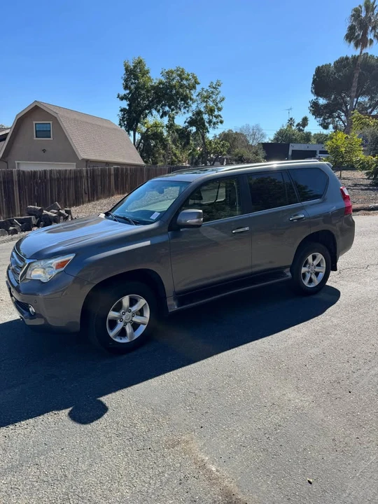 2011 Lexus GX 2nd Gen - Image 3 of 19