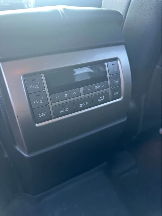 2011 Lexus GX 2nd Gen - Image 10 of 15