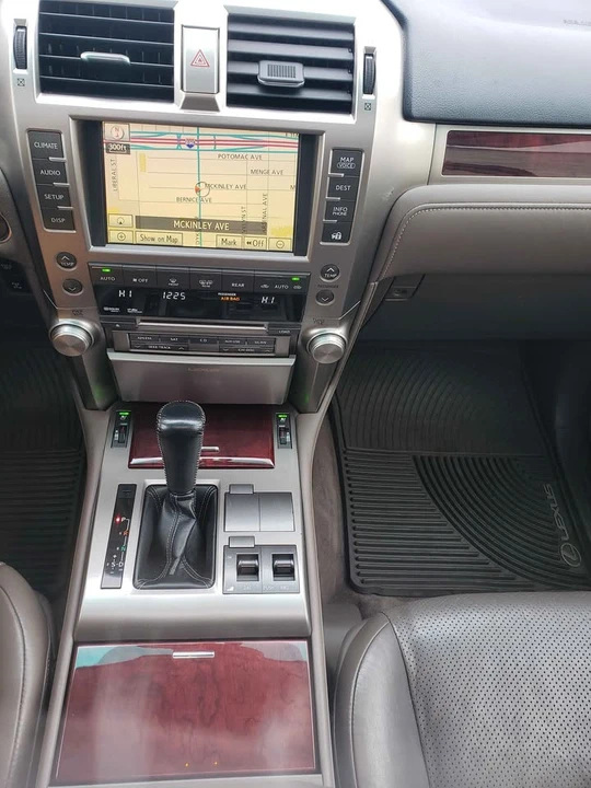 2011 Lexus GX 2nd Gen - Image 12 of 13