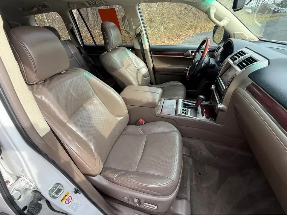 2011 Lexus GX 2nd Gen - Image 19 of 20