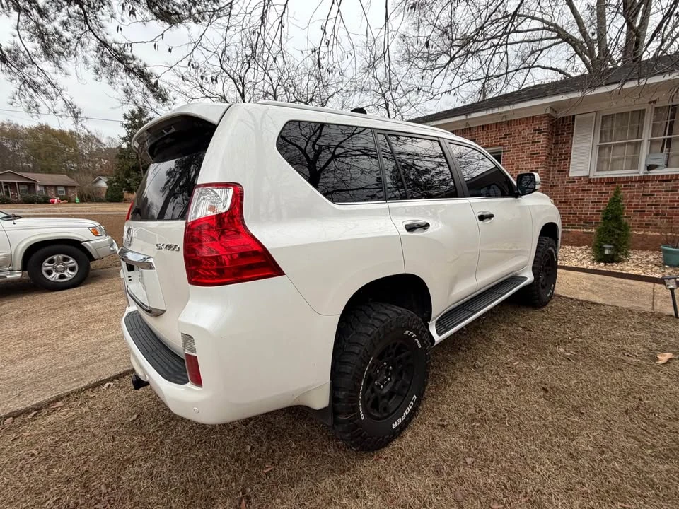 2011 Lexus GX 2nd Gen - Image 6 of 15