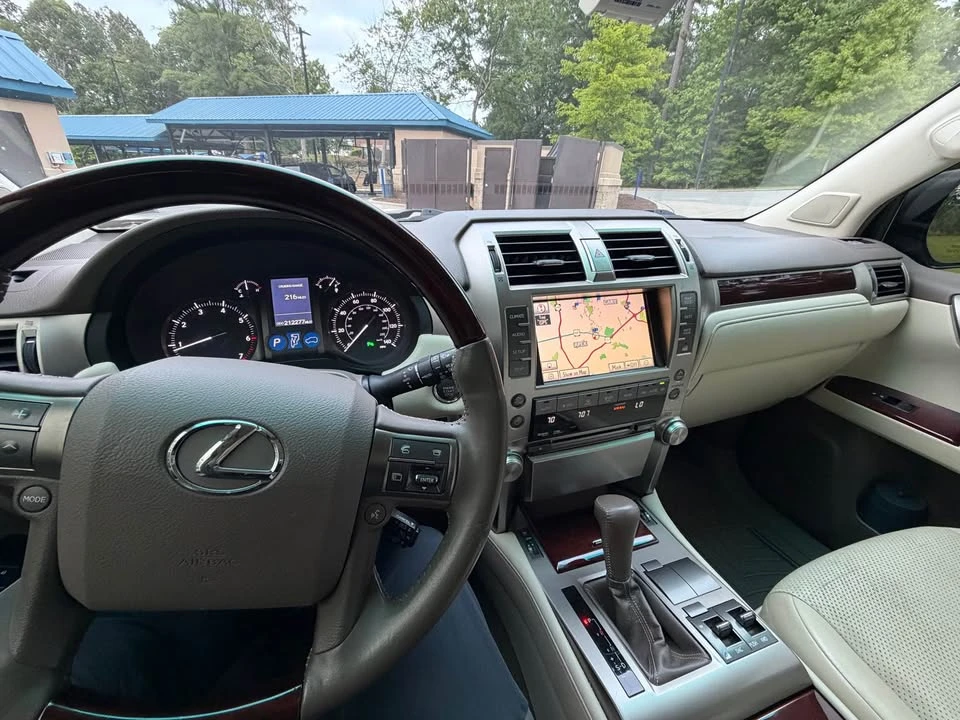 2011 Lexus GX 2nd Gen - Image 8 of 11
