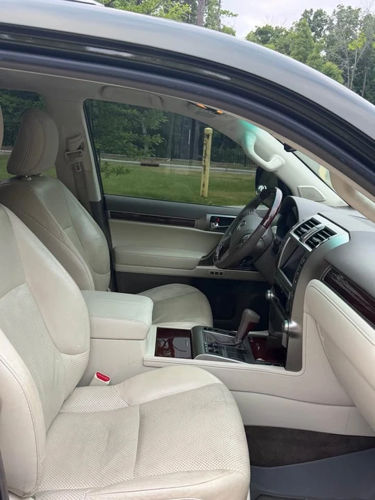 2011 Lexus GX 2nd Gen - Image 6 of 11