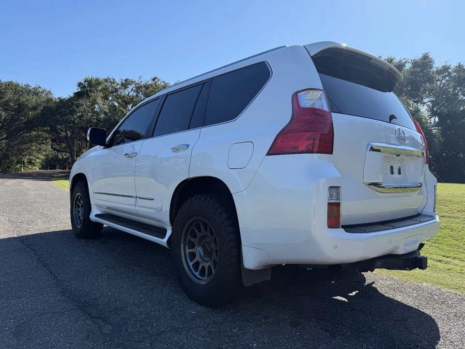 2011 Lexus GX 2nd Gen - Image 8 of 21