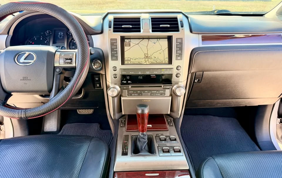 2011 Lexus GX 2nd Gen - Image 9 of 10