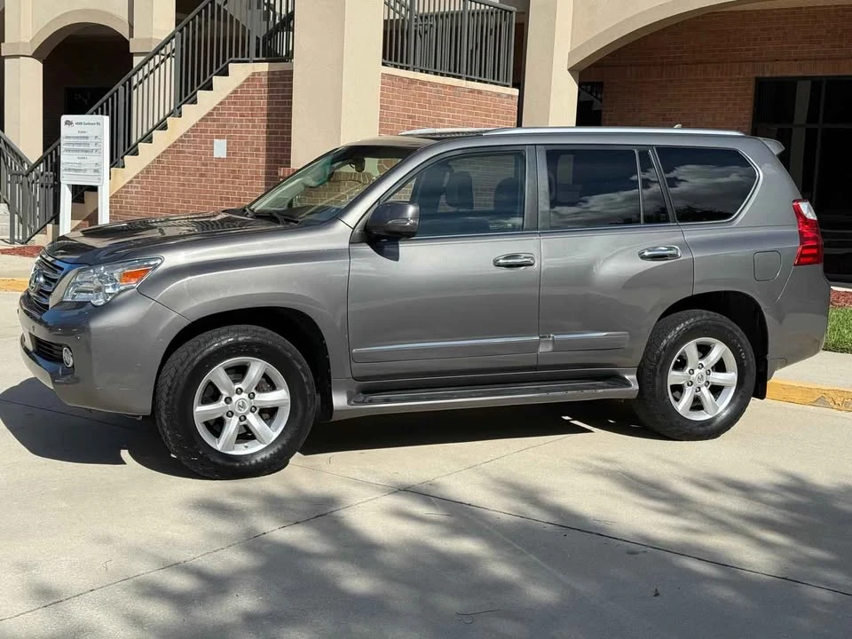 2011 Lexus GX 2nd Gen - Image 3 of 20