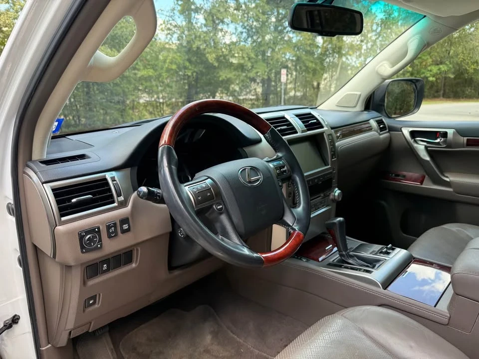 2011 Lexus GX 2nd Gen - Image 9 of 20