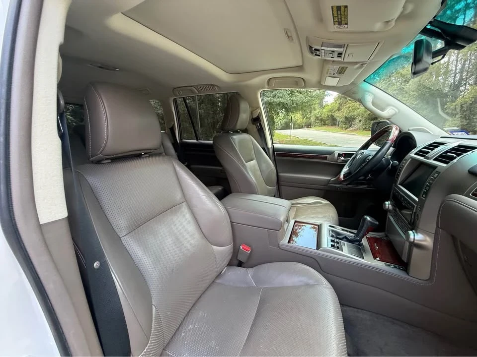 2011 Lexus GX 2nd Gen - Image 19 of 20