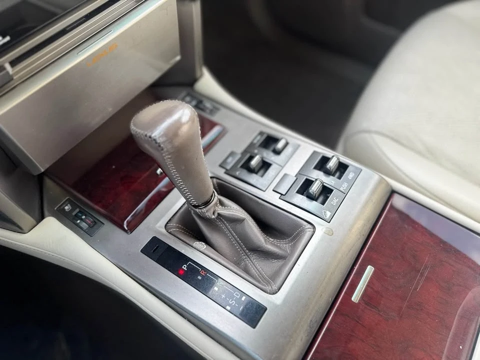 2011 Lexus GX 2nd Gen - Image 13 of 16
