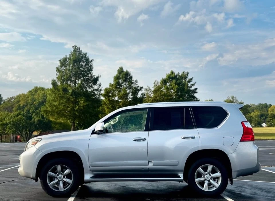 2011 Lexus GX 2nd Gen - Image 5 of 16