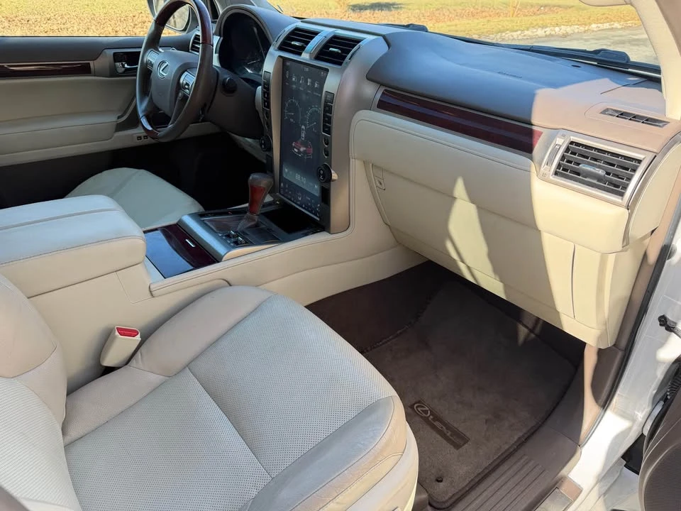 2011 Lexus GX 2nd Gen - Image 12 of 19