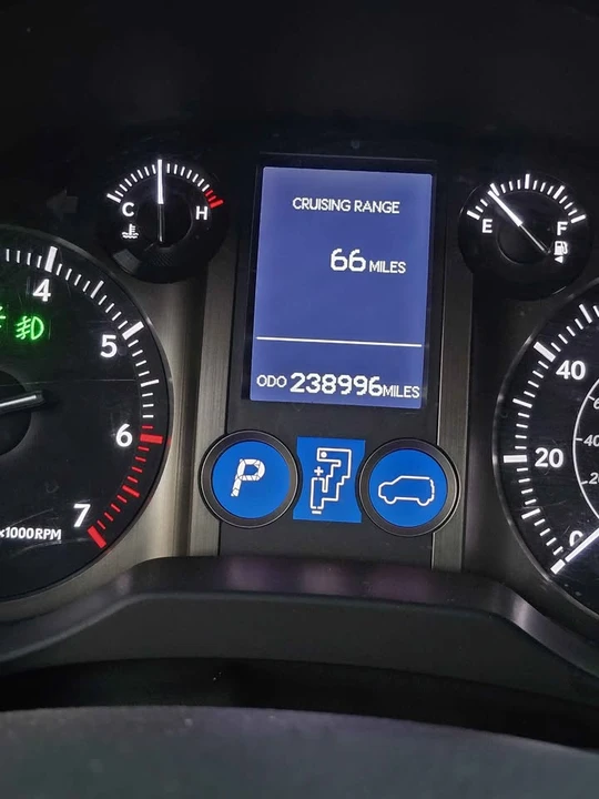 2011 Lexus GX 2nd Gen - Image 11 of 18