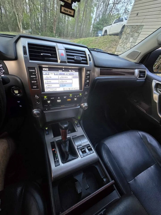 2011 Lexus GX 2nd Gen - Image 9 of 18