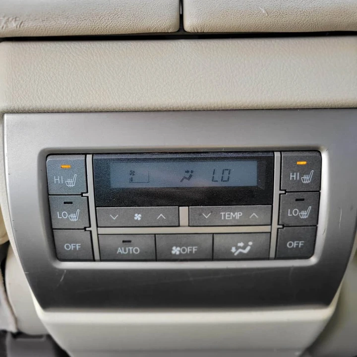 2011 Lexus GX 2nd Gen - Image 12 of 17