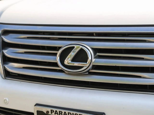 2011 Lexus GX 2nd Gen - Image 11 of 21