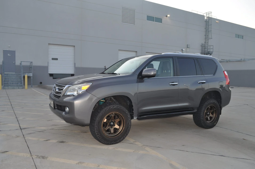 2011 Lexus GX 2nd Gen - Image 4 of 31