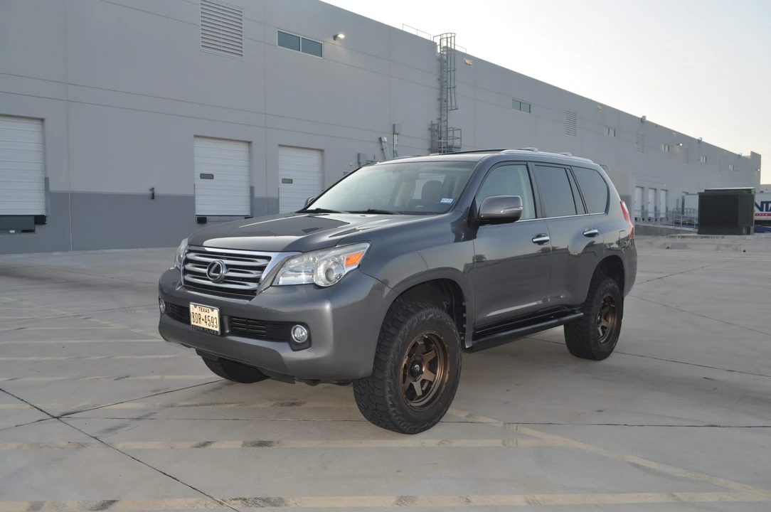 2011 Lexus GX 2nd Gen - Image 3 of 31