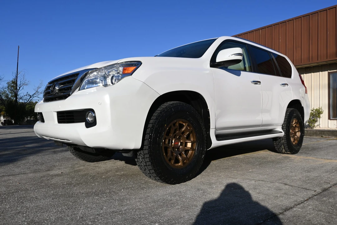 2011 Lexus GX 2nd Gen - Image 2 of 31