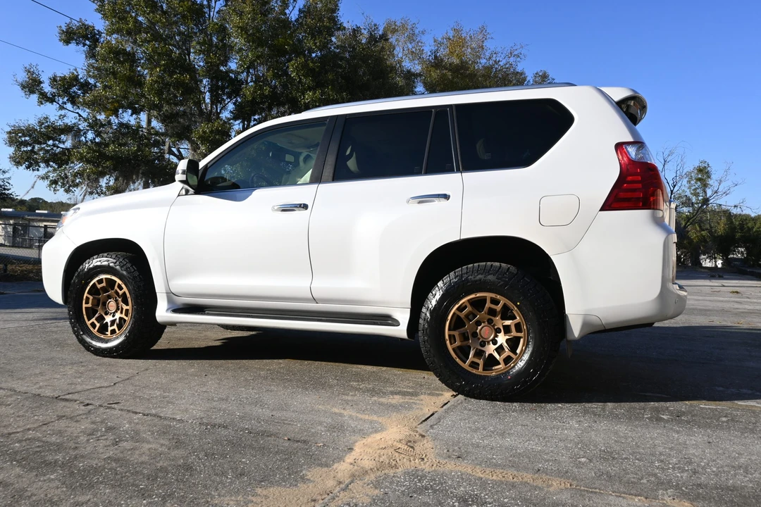 2011 Lexus GX 2nd Gen - Image 6 of 31
