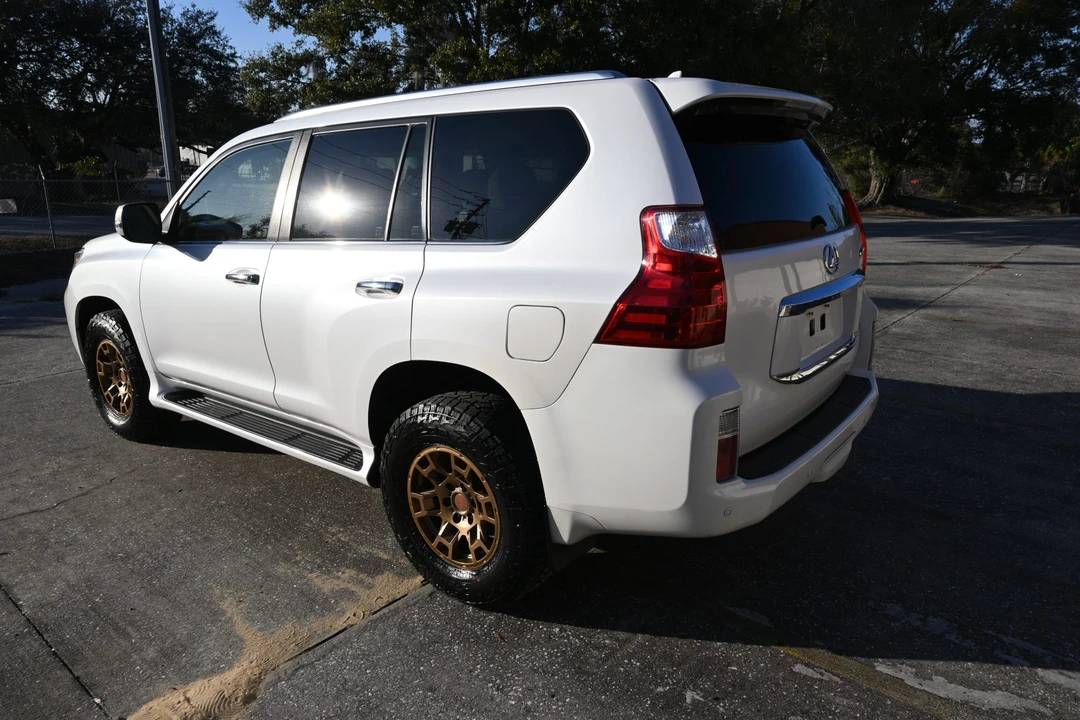 2011 Lexus GX 2nd Gen - Image 9 of 31