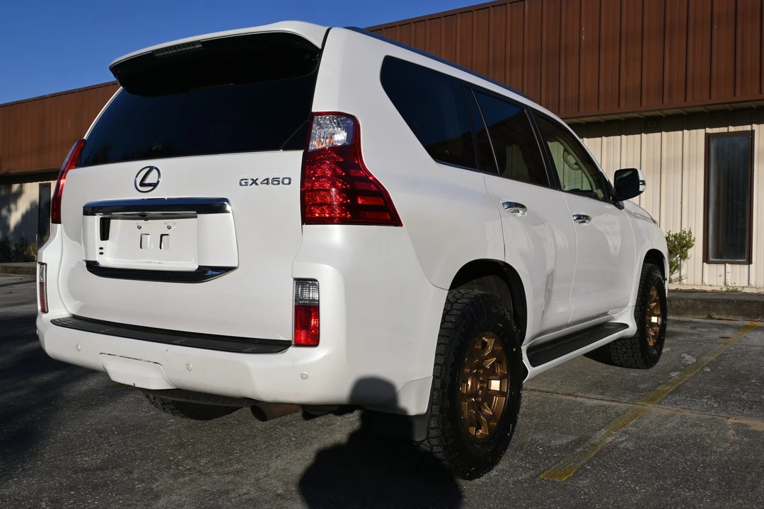 2011 Lexus GX 2nd Gen - Image 16 of 31