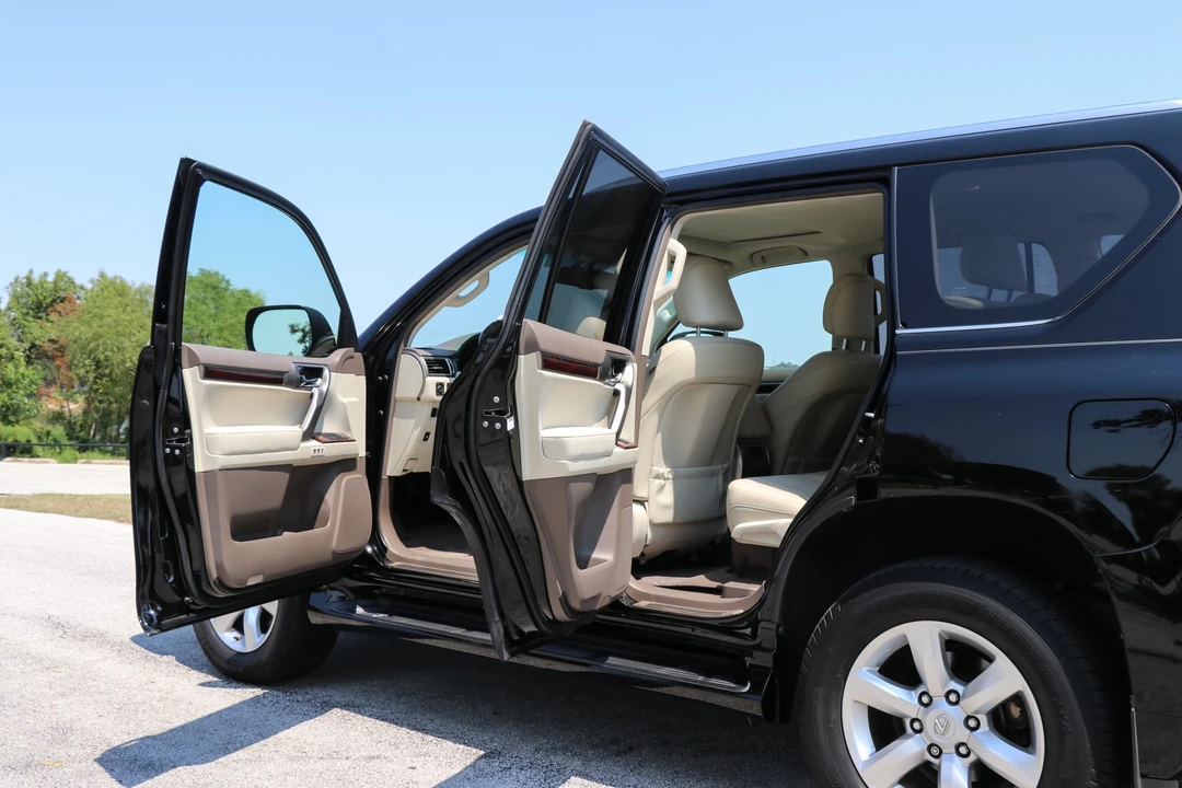 2011 Lexus GX 2nd Gen - Image 26 of 31