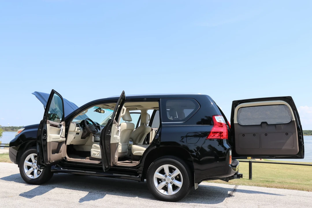2011 Lexus GX 2nd Gen - Image 25 of 31