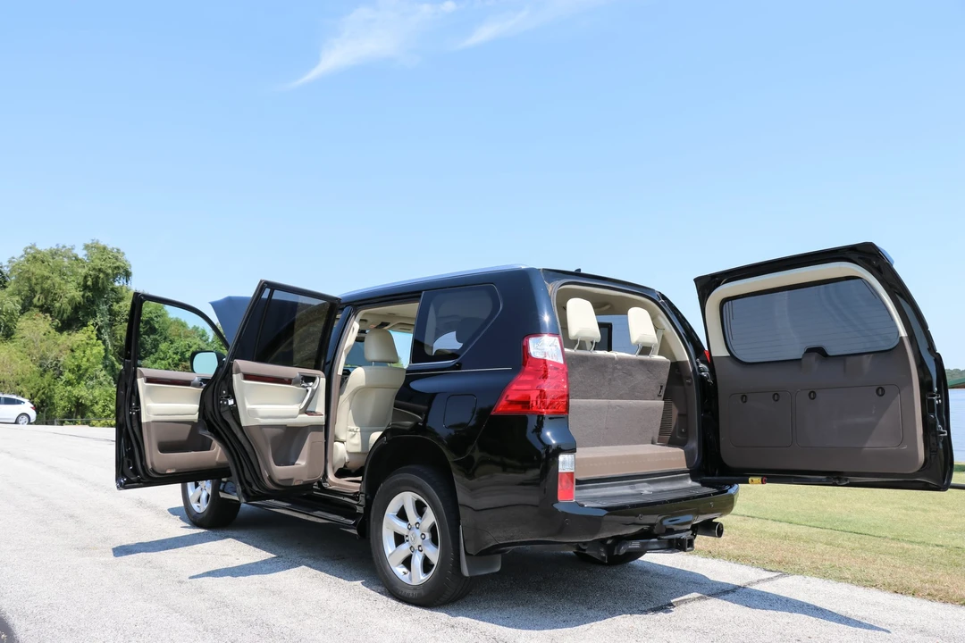 2011 Lexus GX 2nd Gen - Image 24 of 31