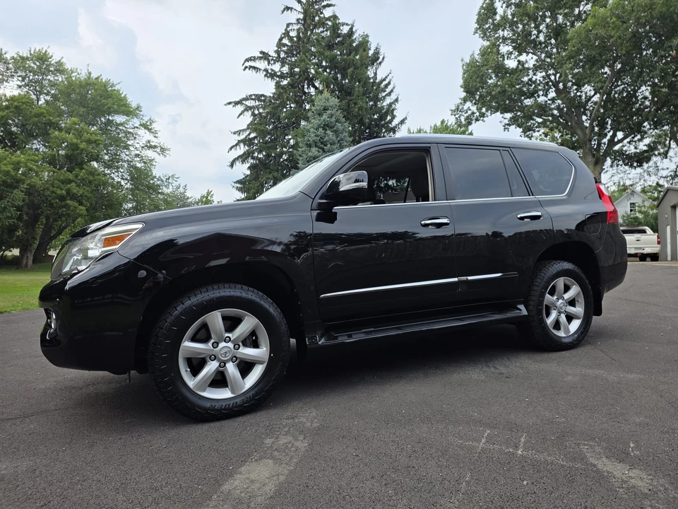 2011 Lexus GX 2nd Gen - Image 2 of 31