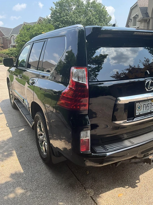 2011 Lexus GX 2nd Gen - Image 16 of 31