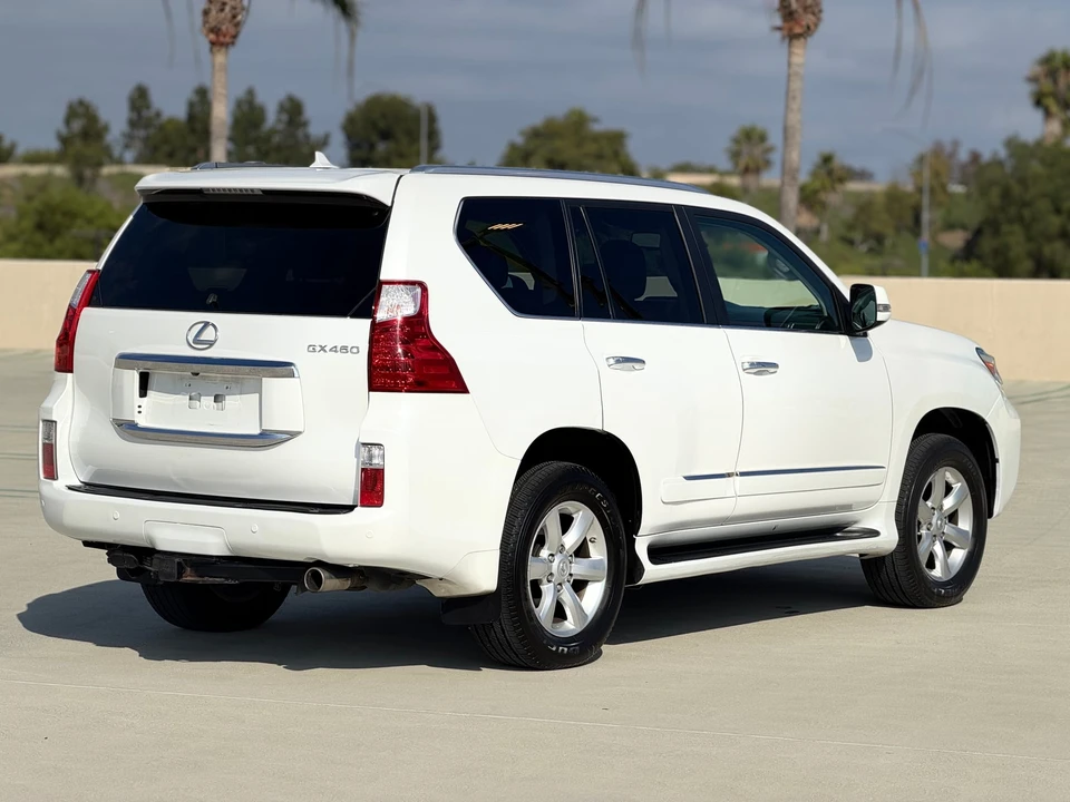 2011 Lexus GX 2nd Gen - Image 10 of 31