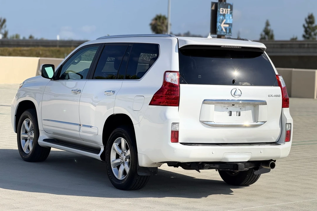 2011 Lexus GX 2nd Gen - Image 5 of 31