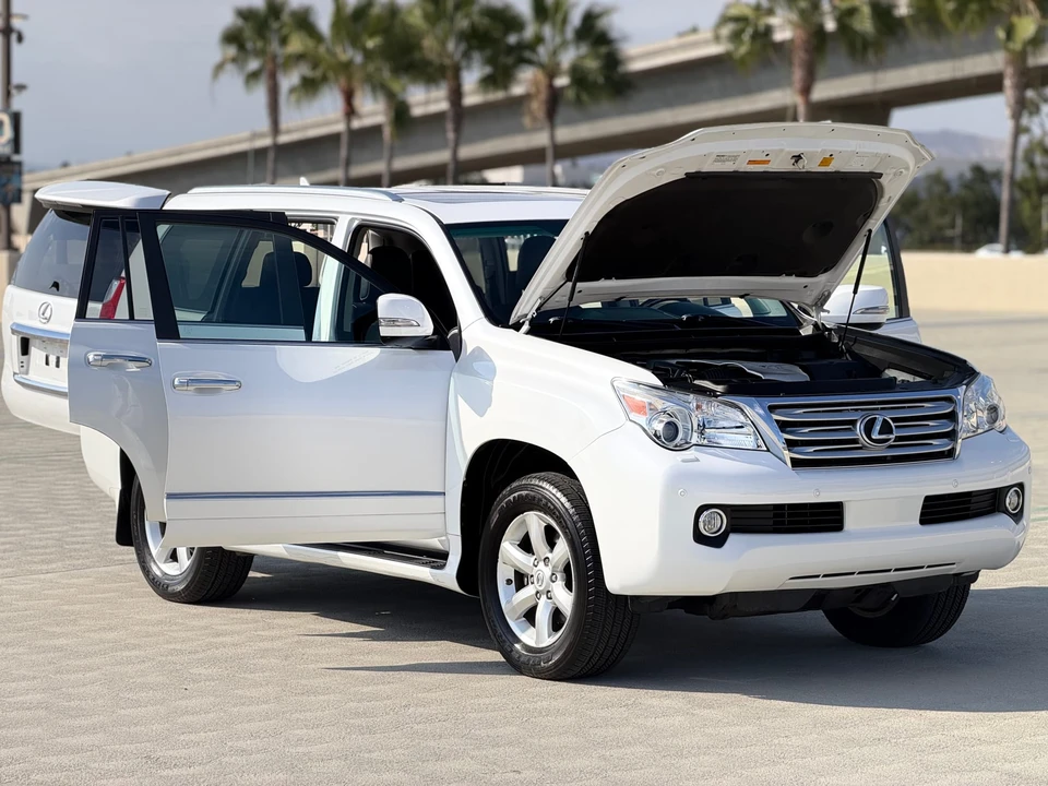 2011 Lexus GX 2nd Gen - Image 24 of 31