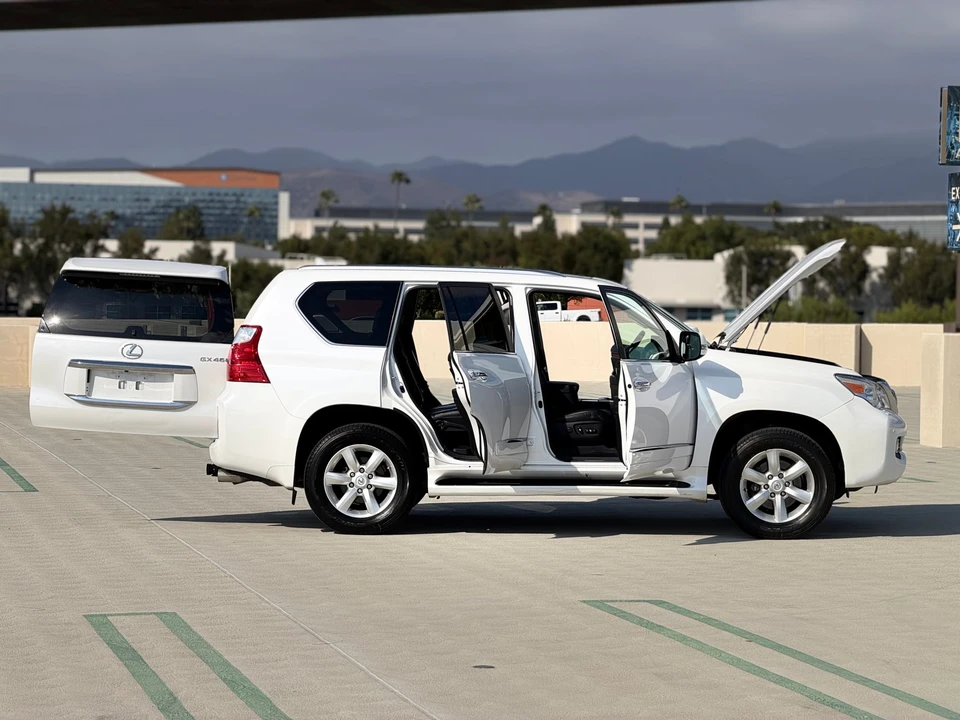 2011 Lexus GX 2nd Gen - Image 23 of 31