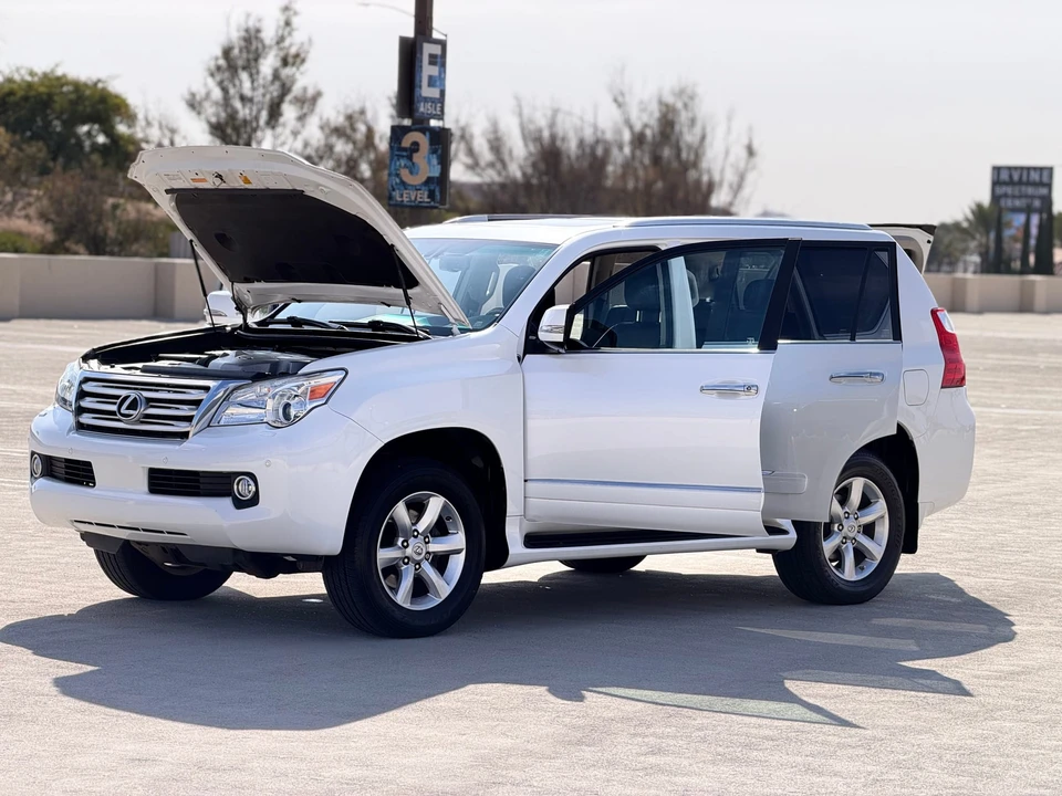 2011 Lexus GX 2nd Gen - Image 17 of 31