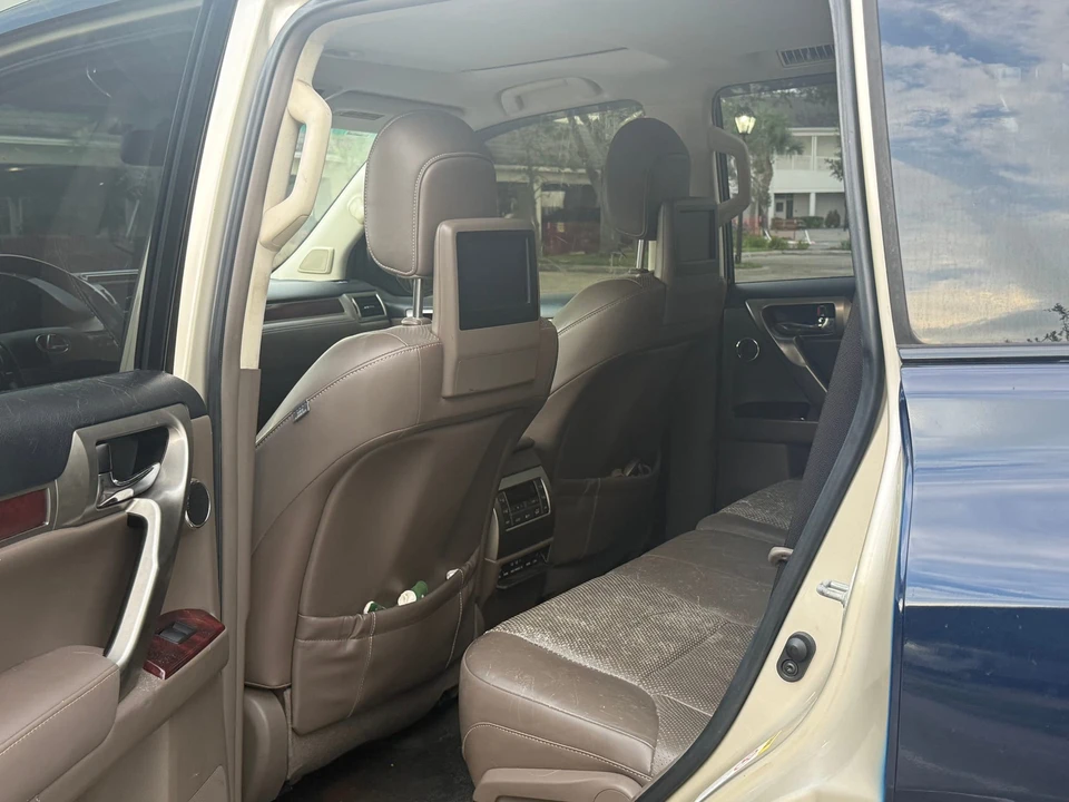 2011 Lexus GX 2nd Gen - Image 23 of 31