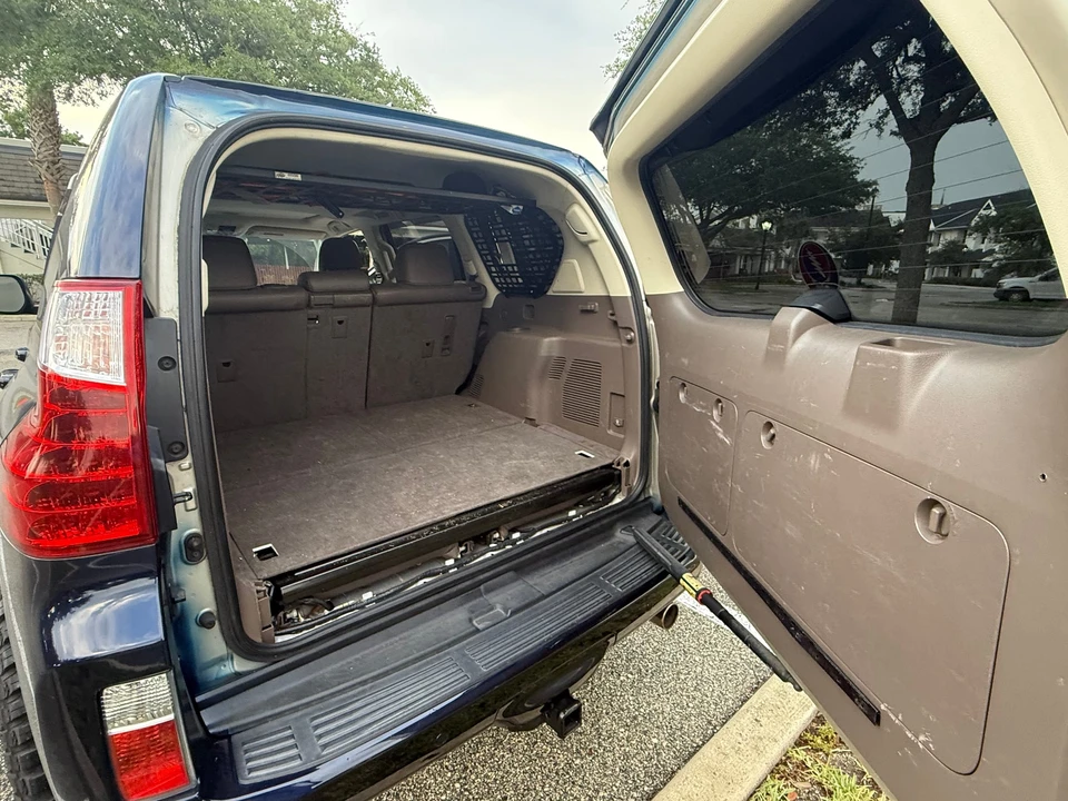 2011 Lexus GX 2nd Gen - Image 27 of 31