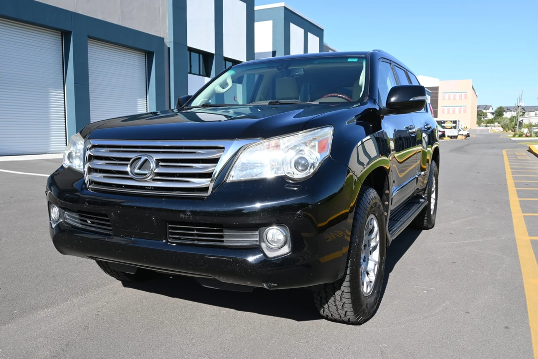 2011 Lexus GX 2nd Gen - Image 3 of 31